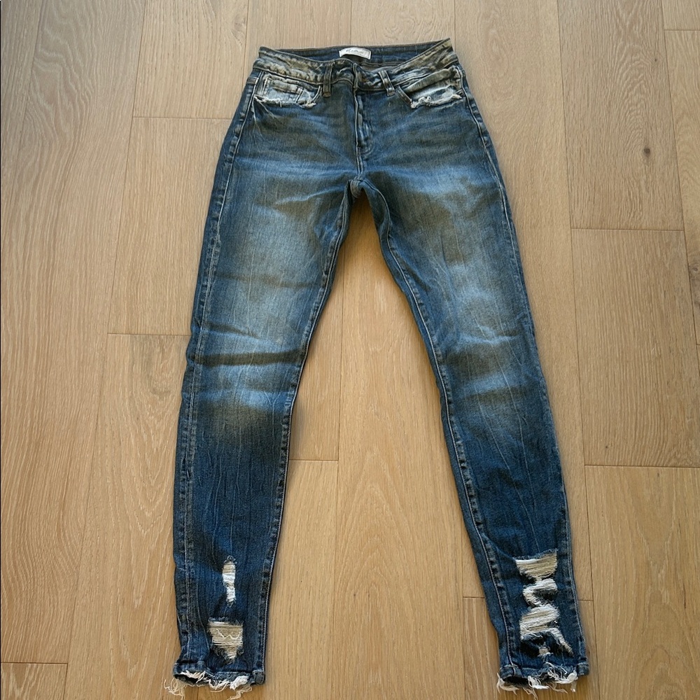 KanCan Distressed Skinny Jeans in Blue